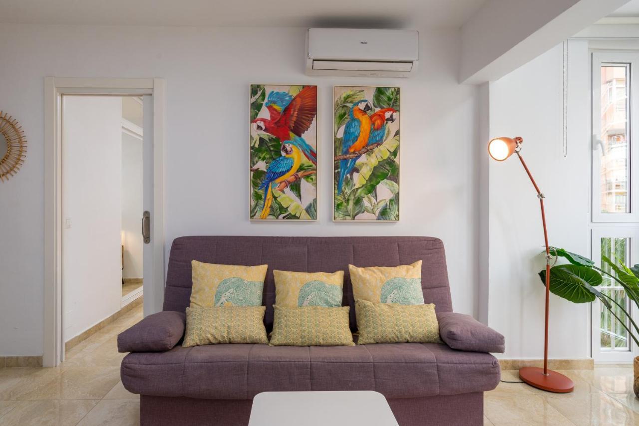 Mp5-Just Renovated Apartment Right On The Beach Malaga Exterior photo